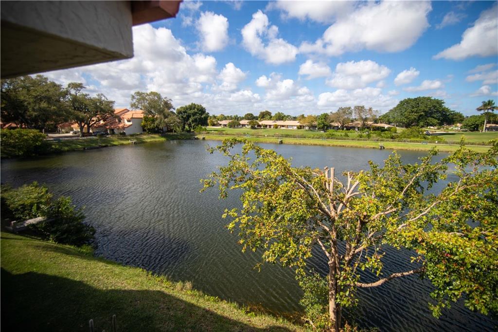 Emerald Oaks - Residential