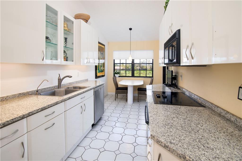 Emerald Oaks - Residential