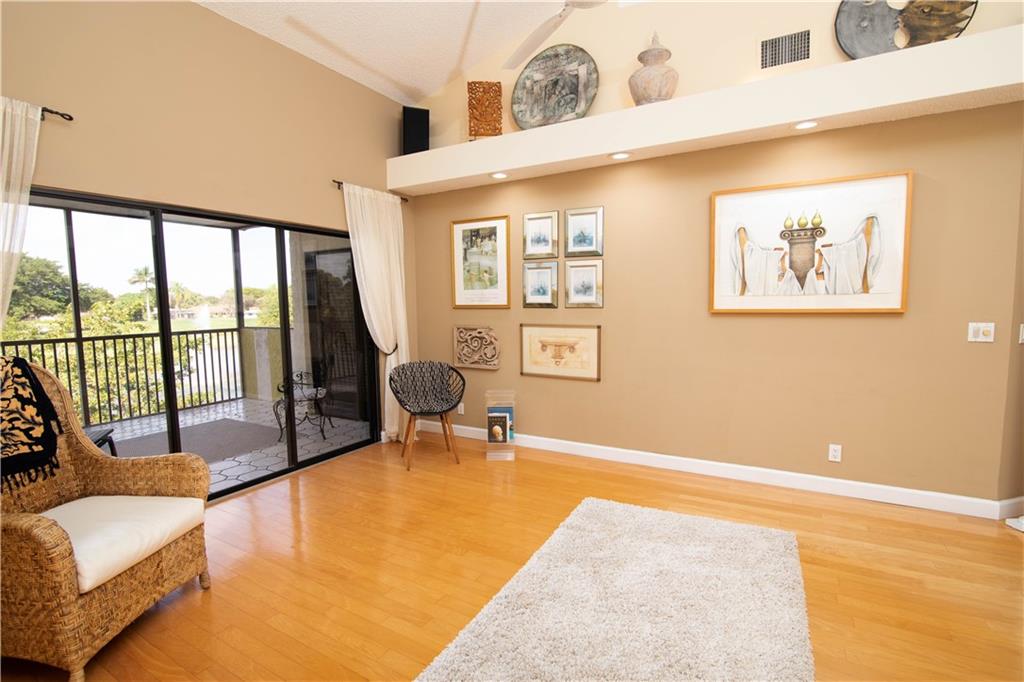 Emerald Oaks - Residential