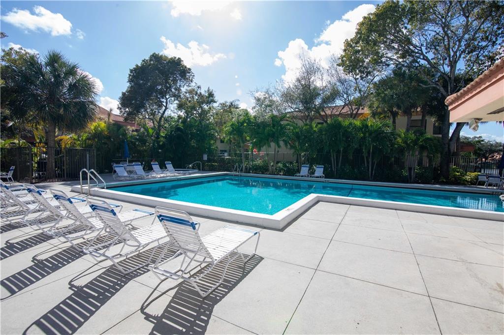 Emerald Oaks - Residential
