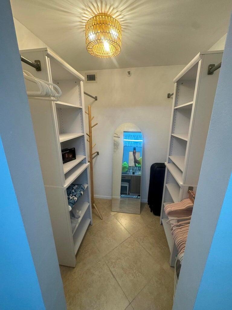 EASTWINDS AT CROSSWINDS C - Residential Lease