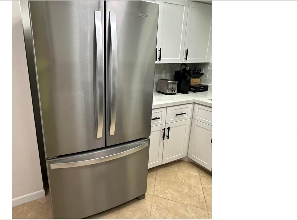 EASTWINDS AT CROSSWINDS C - Residential Lease