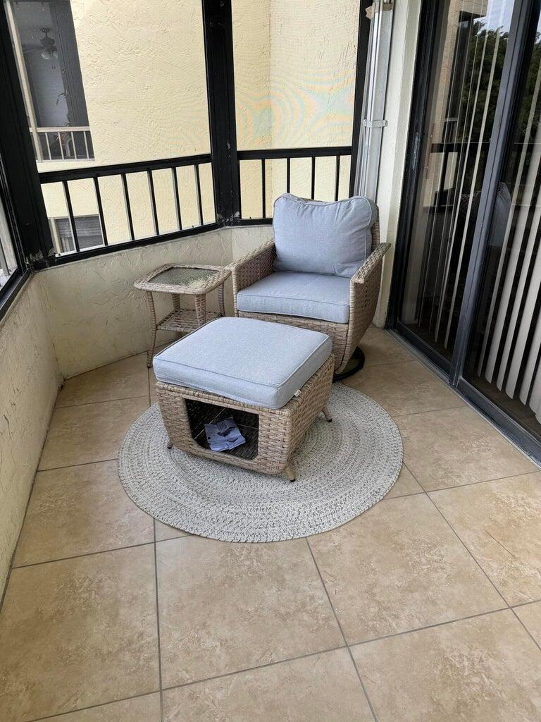 EASTWINDS AT CROSSWINDS C - Residential Lease