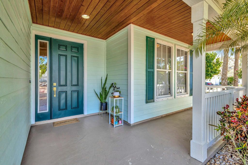 Photo of 457 NE Bluefish Point, Port Saint Lucie, FL 34983 (MLS # R11082365)