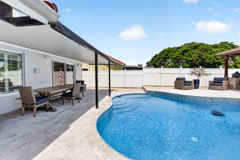 Tiny photo for 9696 Majestic Way, Boynton Beach, FL 33437 (MLS # B26070787)