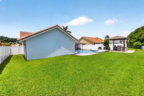 Tiny photo for 9696 Majestic Way, Boynton Beach, FL 33437 (MLS # B26070787)