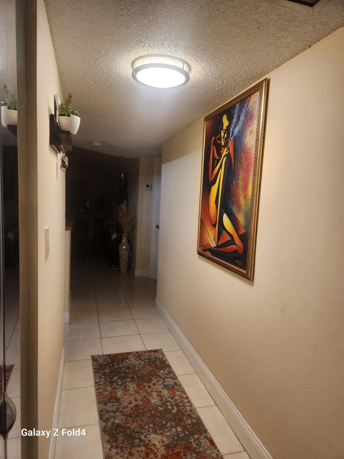 VERSAILLES GARDENS CONDO - Residential Lease