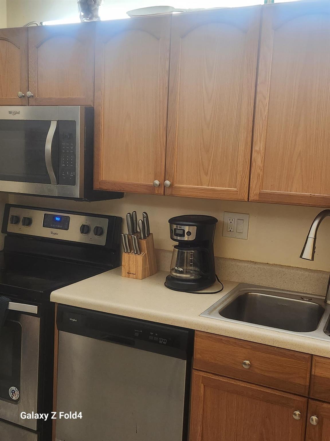 VERSAILLES GARDENS CONDO - Residential Lease