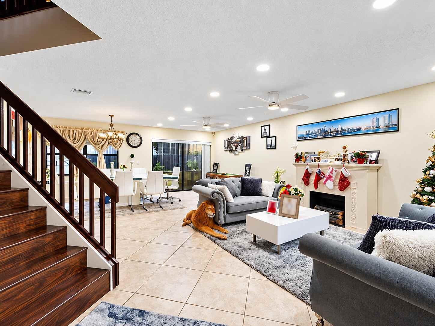 1431 SW 87TH Way