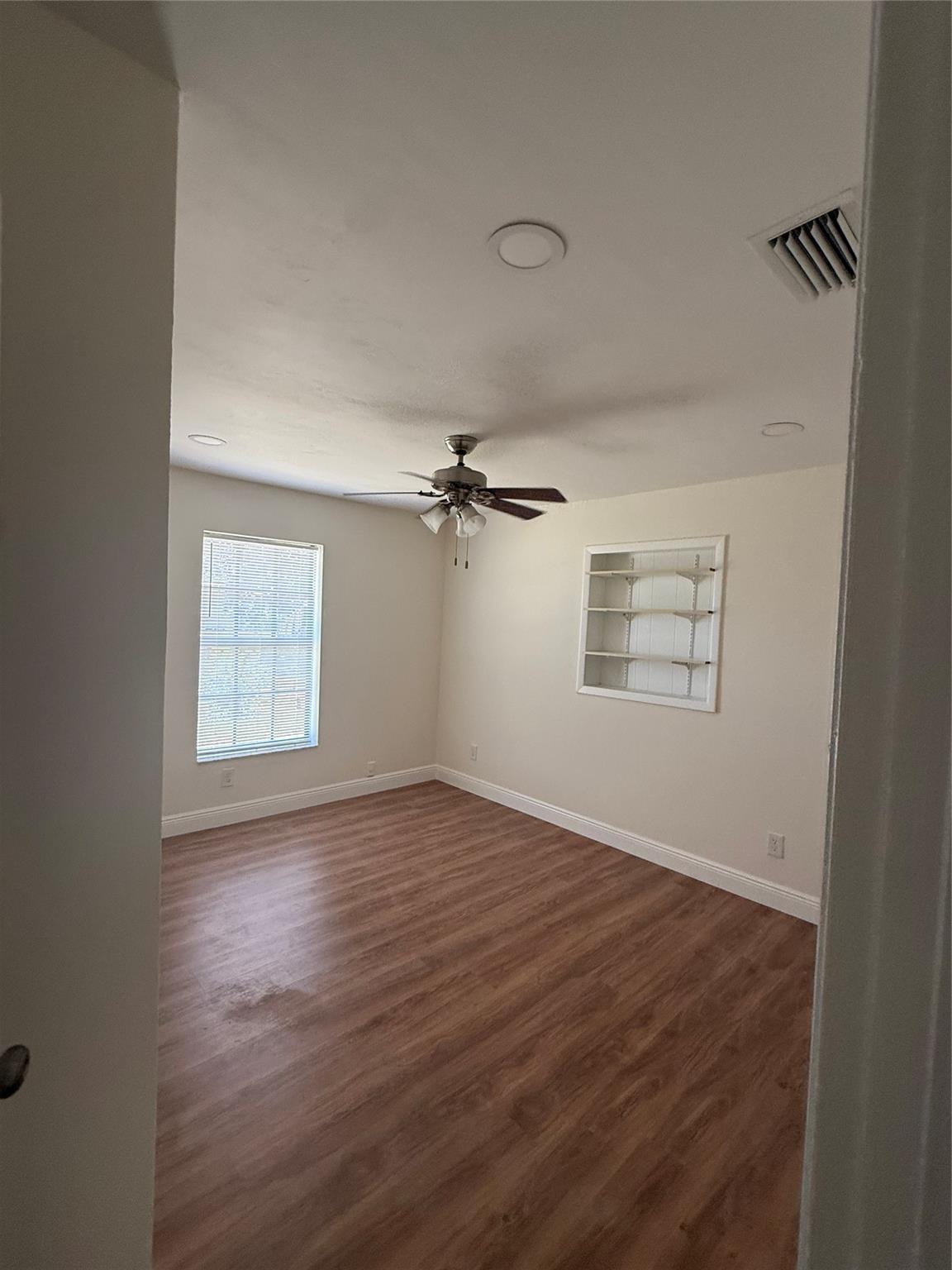 Park Manor 01 - Residential