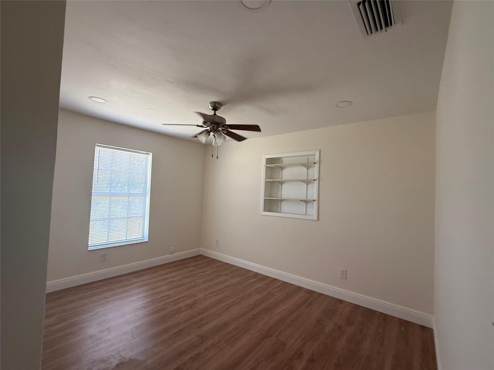 Park Manor 01 - Residential