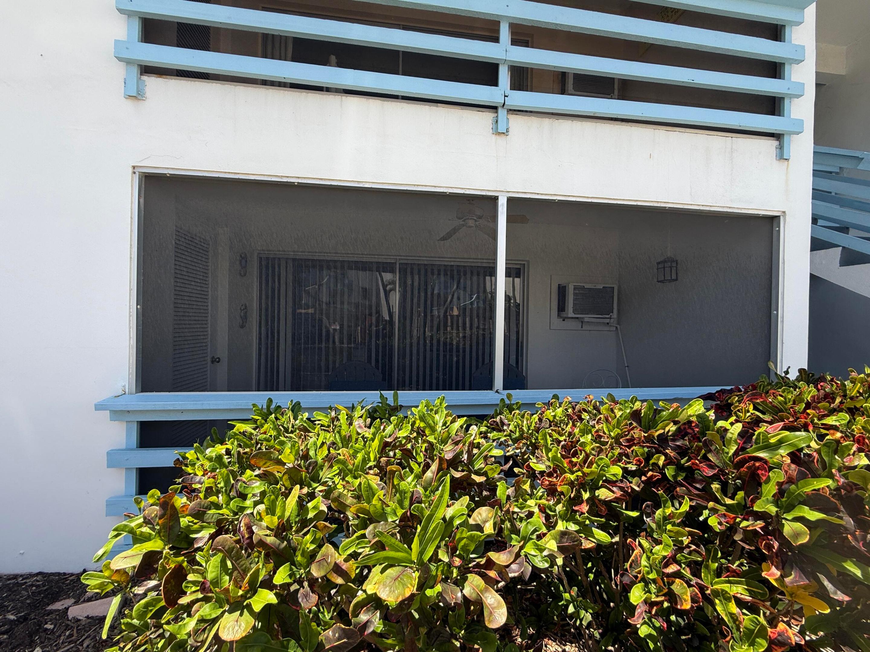 VILLA DEL SOL CONDOMINIUM - Residential