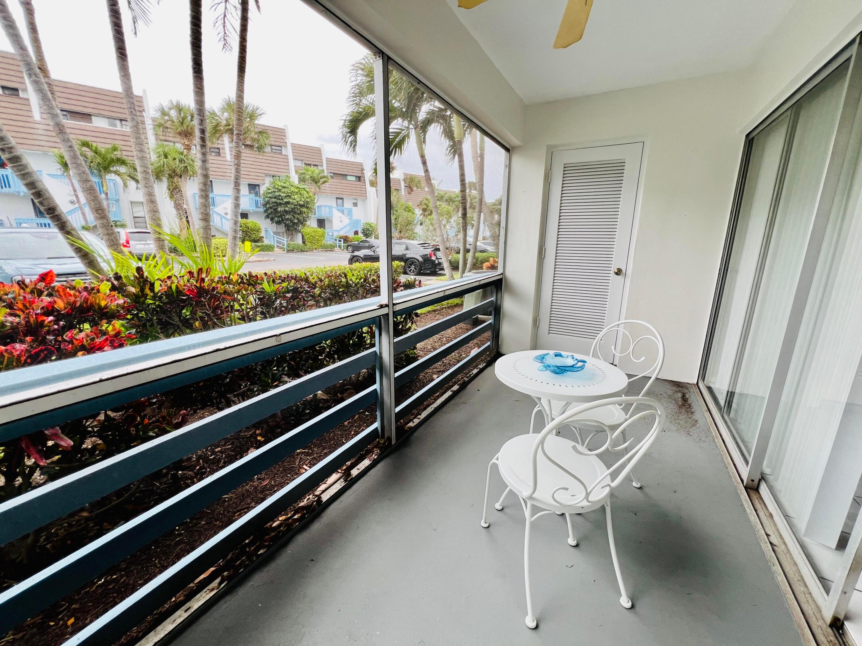 VILLA DEL SOL CONDOMINIUM - Residential