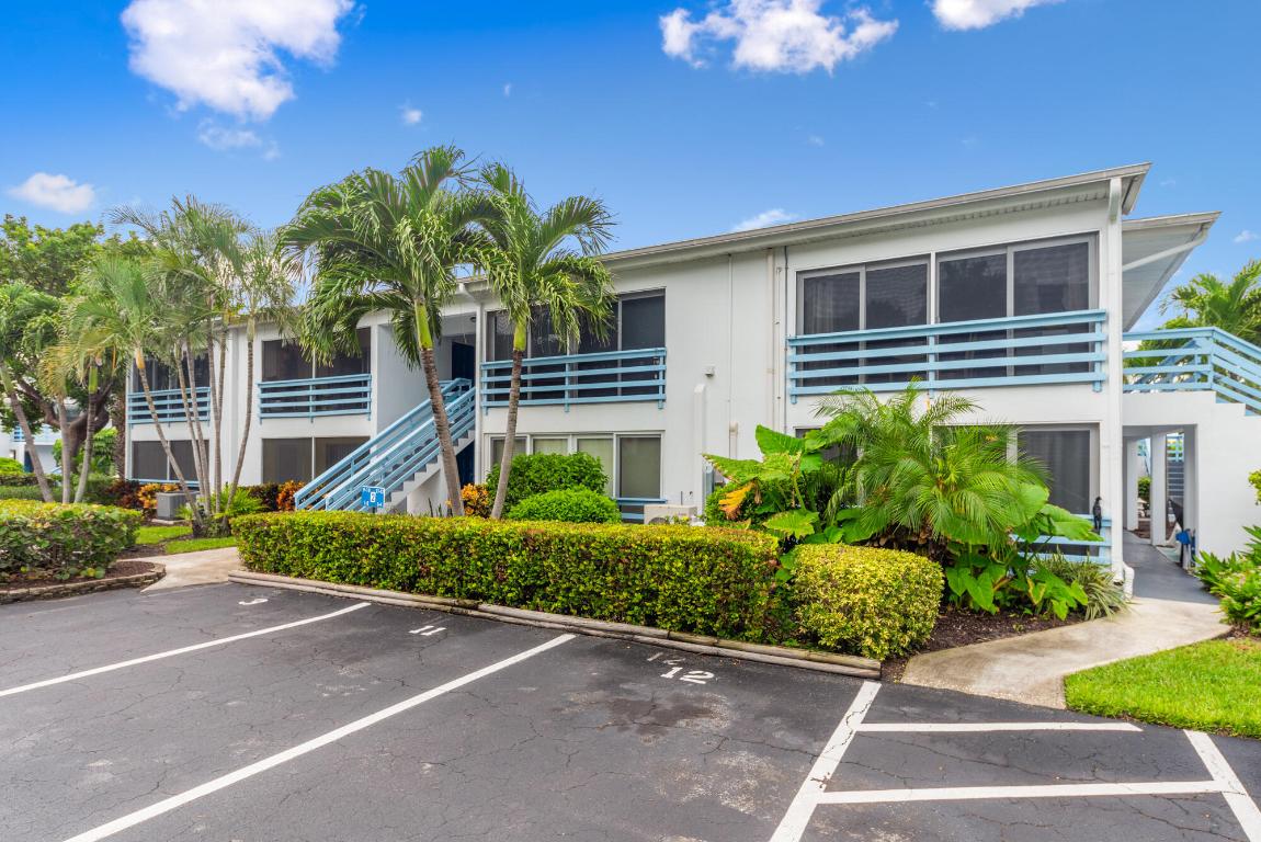 VILLA DEL SOL CONDOMINIUM - Residential