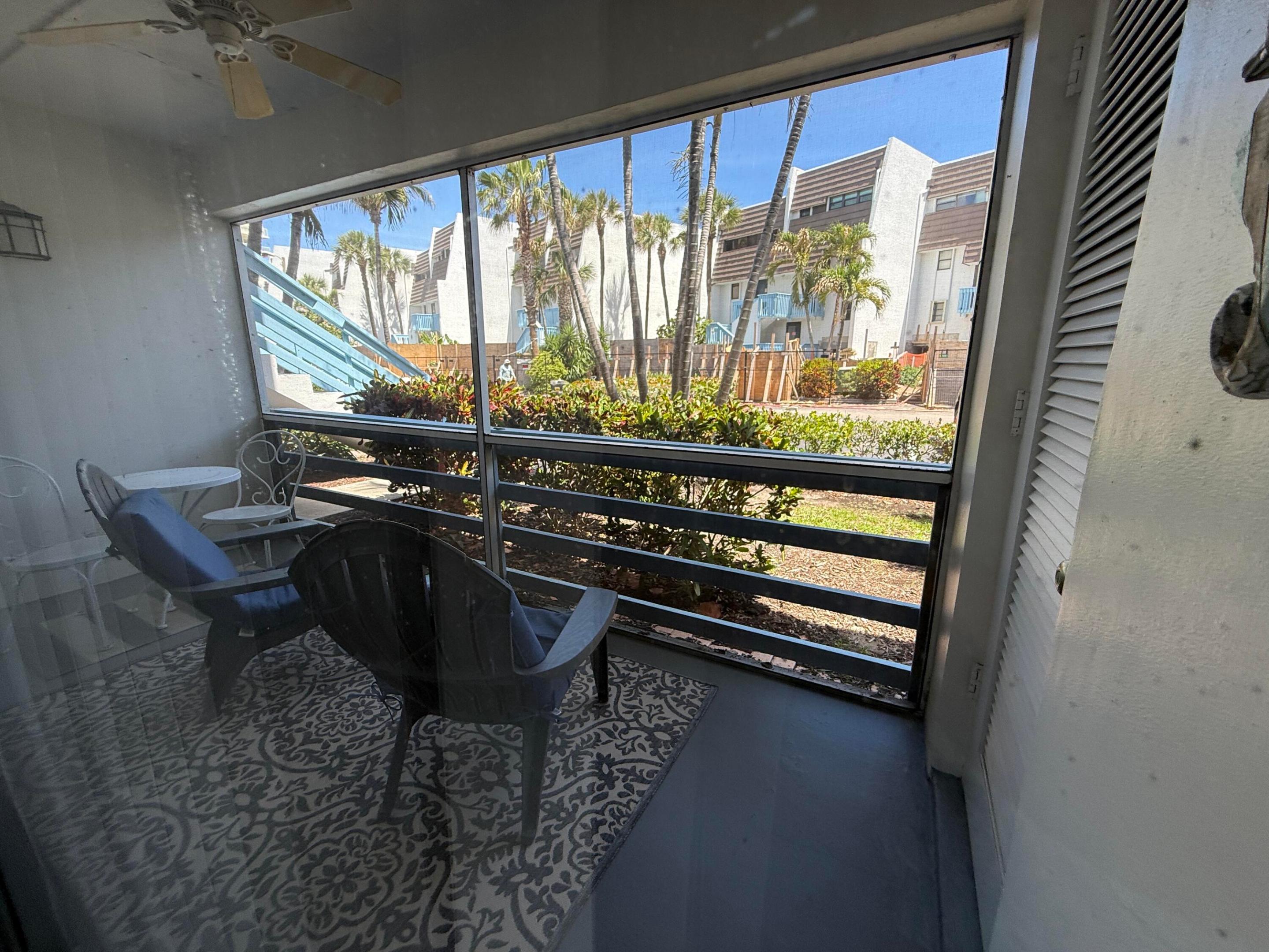 VILLA DEL SOL CONDOMINIUM - Residential