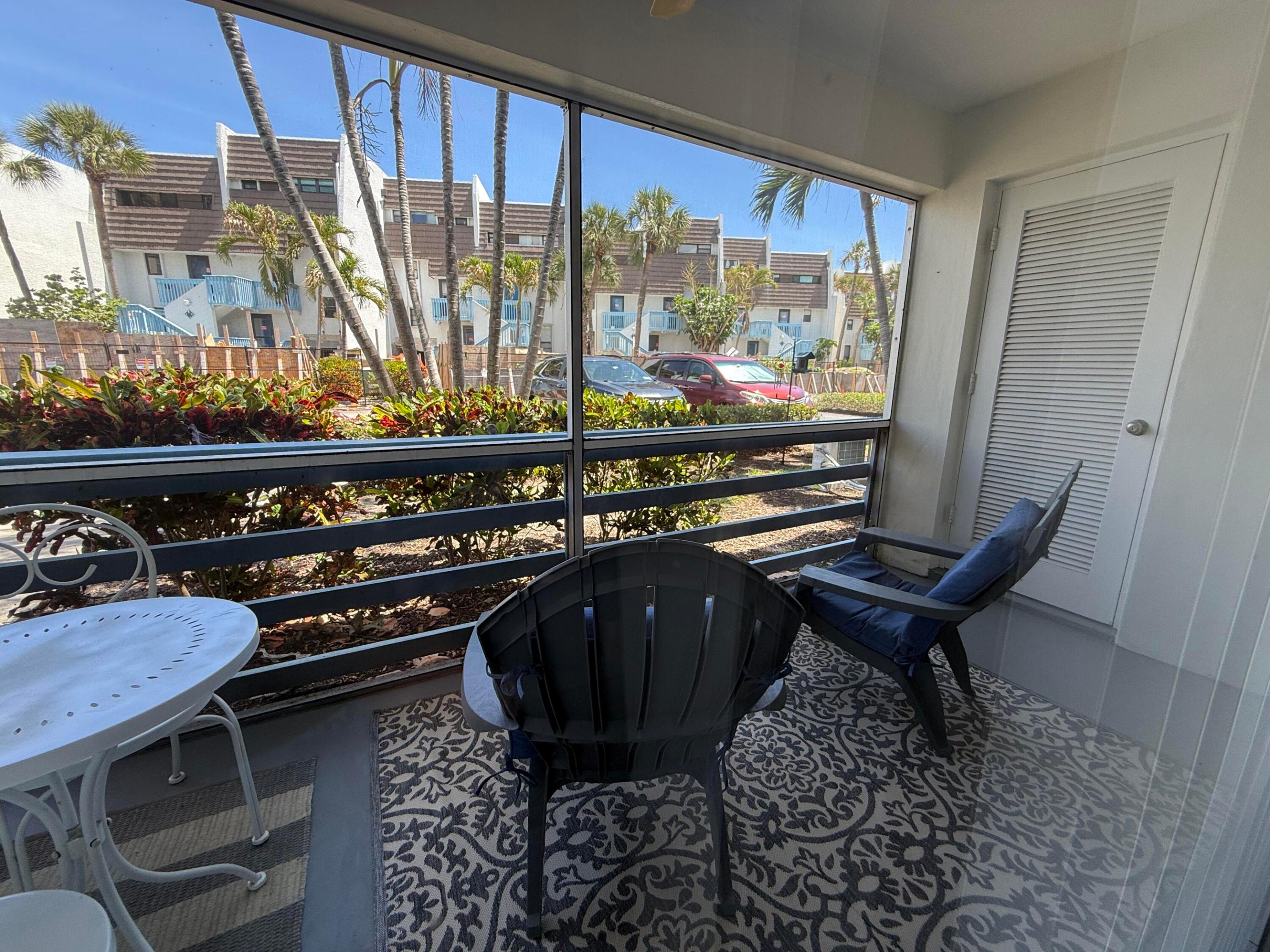 VILLA DEL SOL CONDOMINIUM - Residential