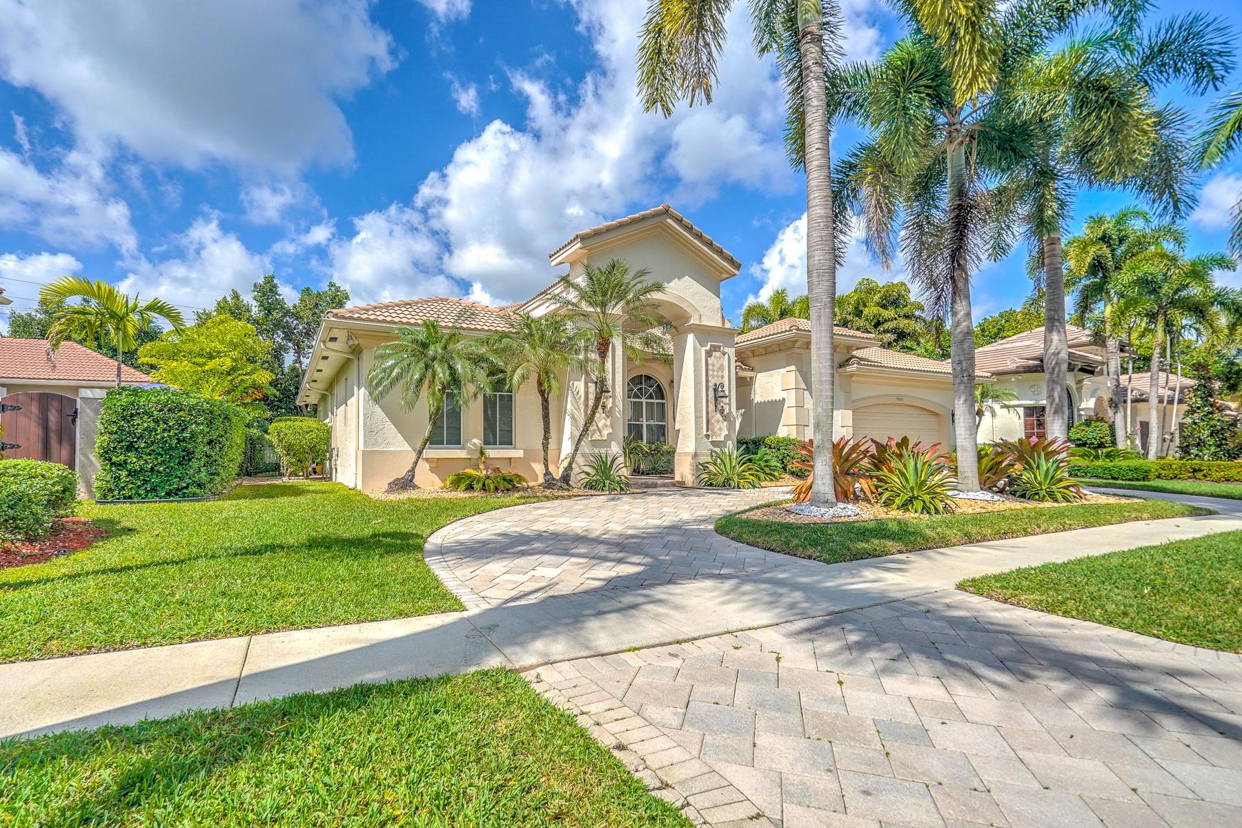 11065 Canary Island Ct