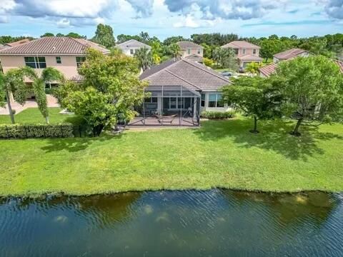 A home in Royal Palm Beach