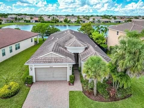 A home in Royal Palm Beach