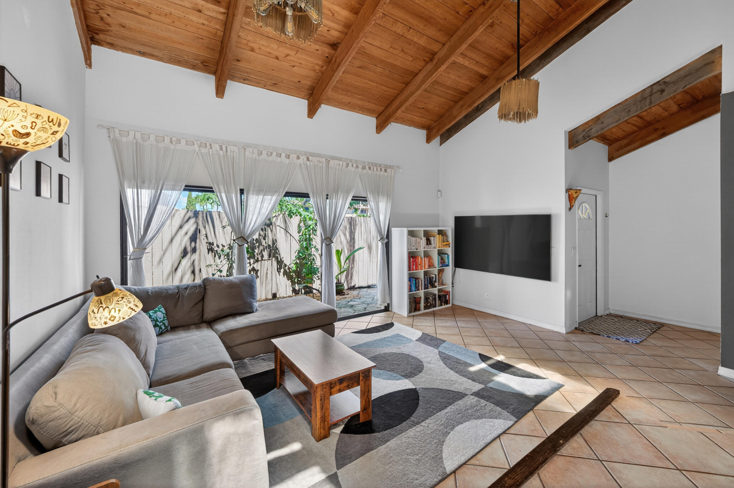 ESCAPE AT ARROWHEAD - Residential