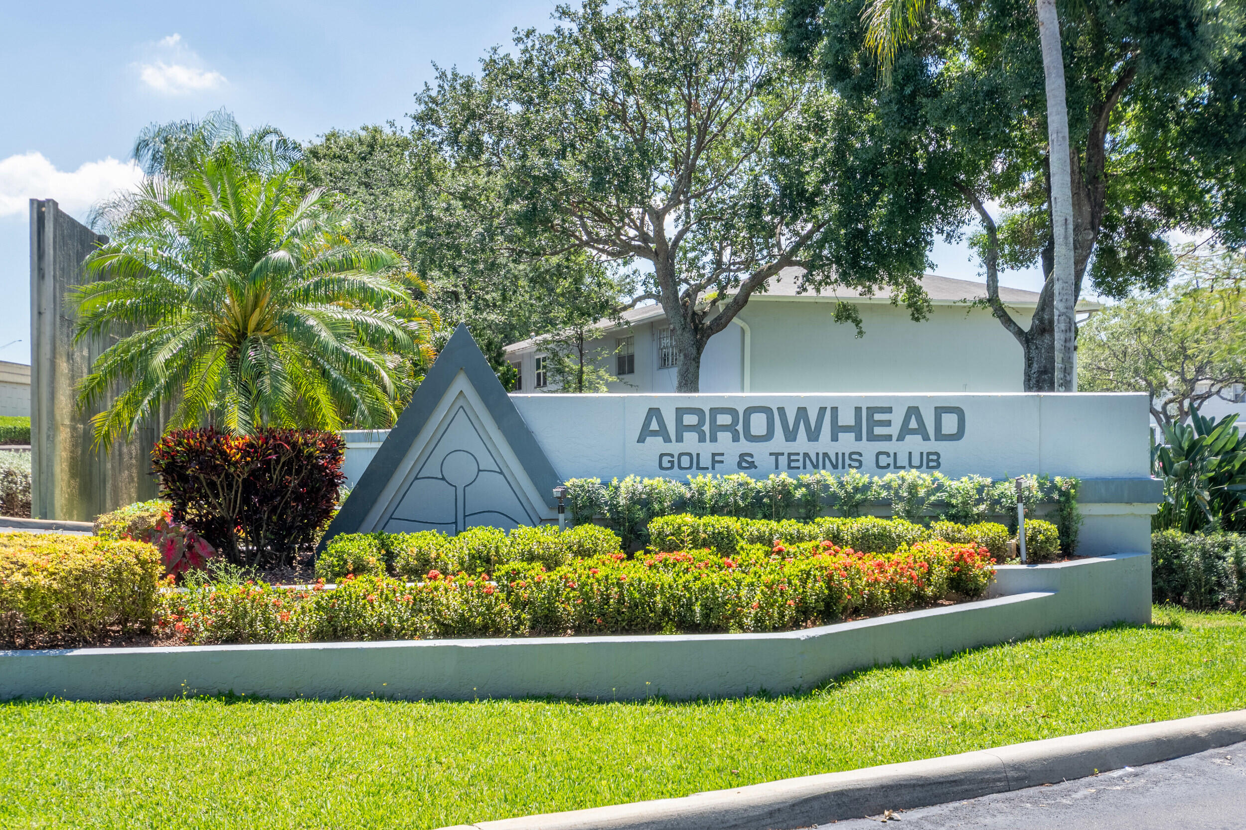 ESCAPE AT ARROWHEAD - Residential