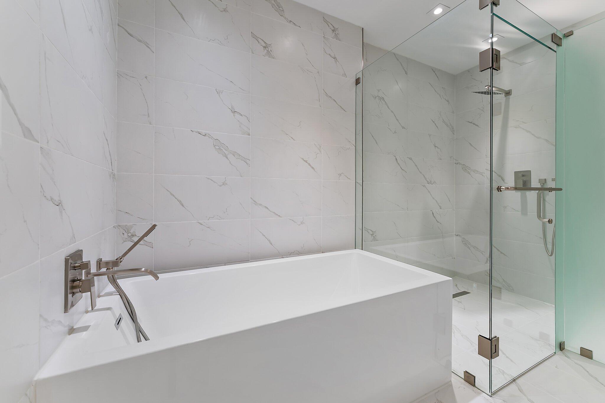 AMRIT OCEAN RESORT CONDO - Residential