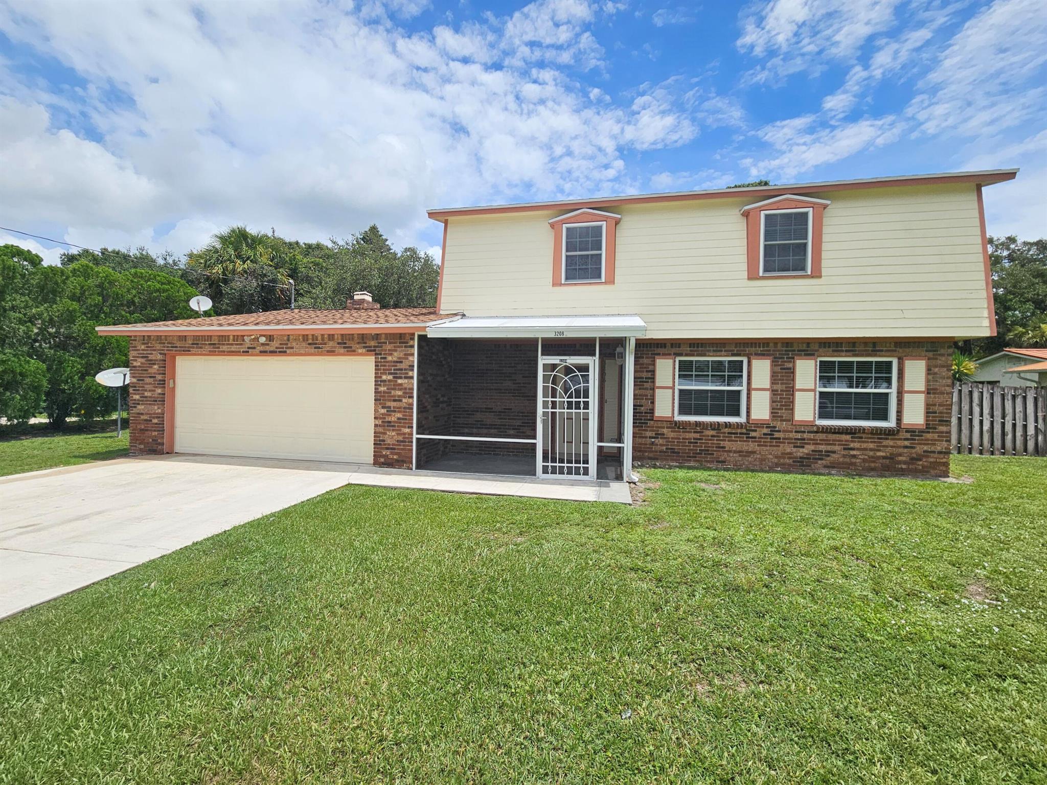Great 2 story Family home, large fenced in backyard for playing, screened in pool! Everything a family could want! Great size living room , separate dining room , large kitchen with eat-in space, great family room with fireplace and 1/2 bath downstairs. Upstairs is master bedroom suite, including bathroom, 2 bedrooms and a bathroom ! Priced to sell!