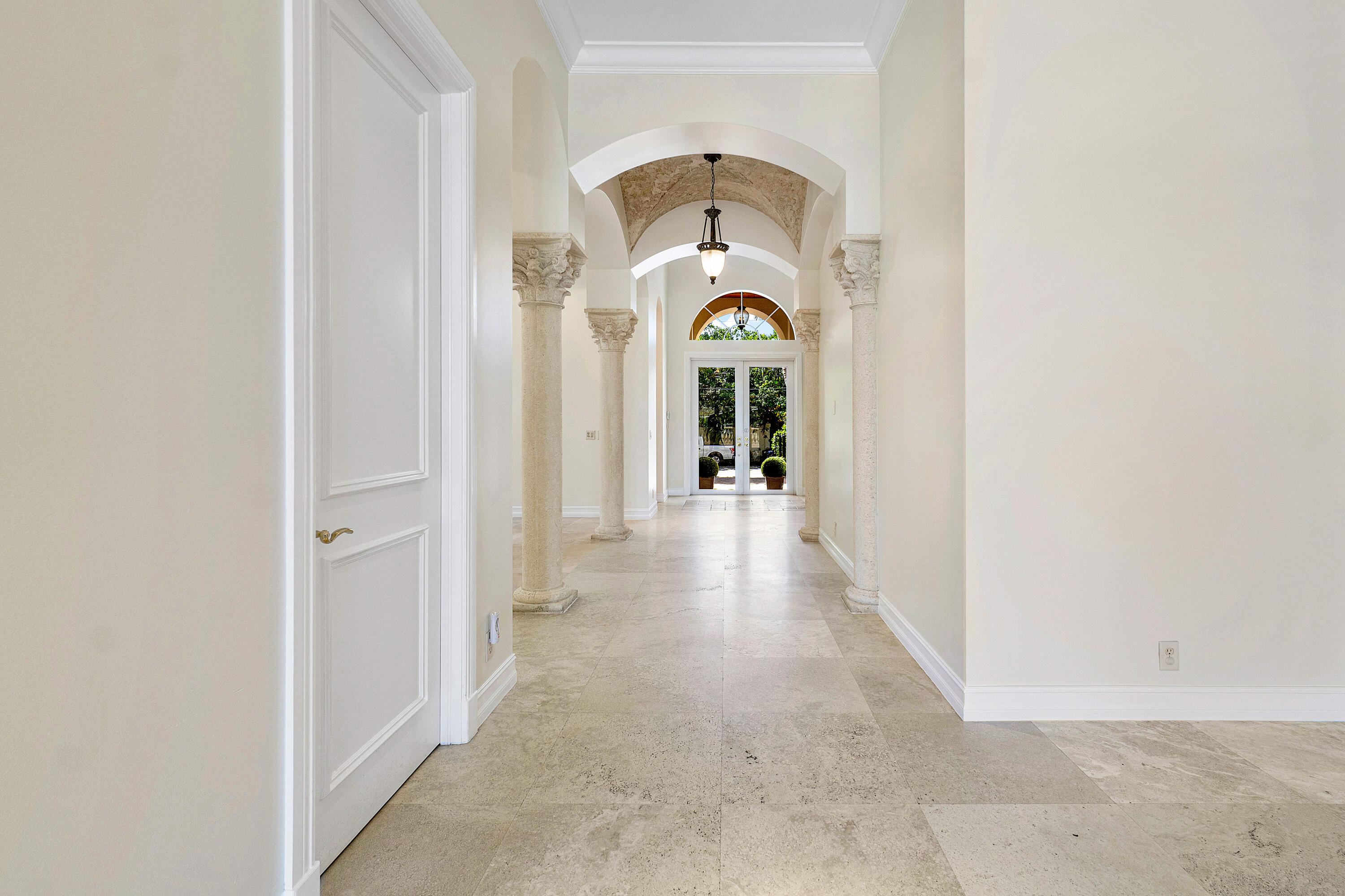 RIO DEL REY SHORES - Residential