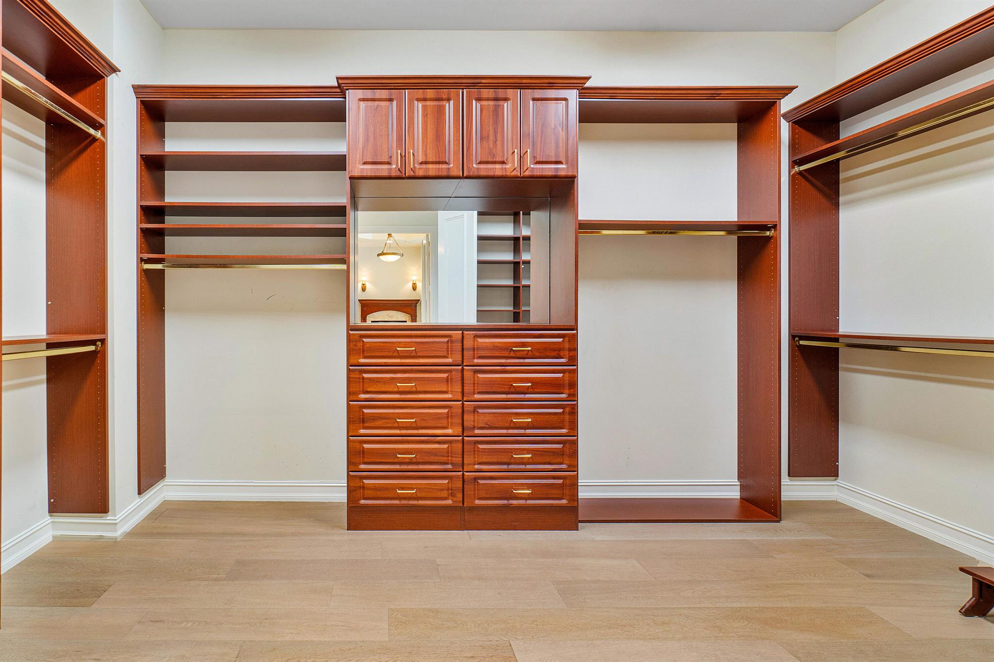 RIO DEL REY SHORES - Residential