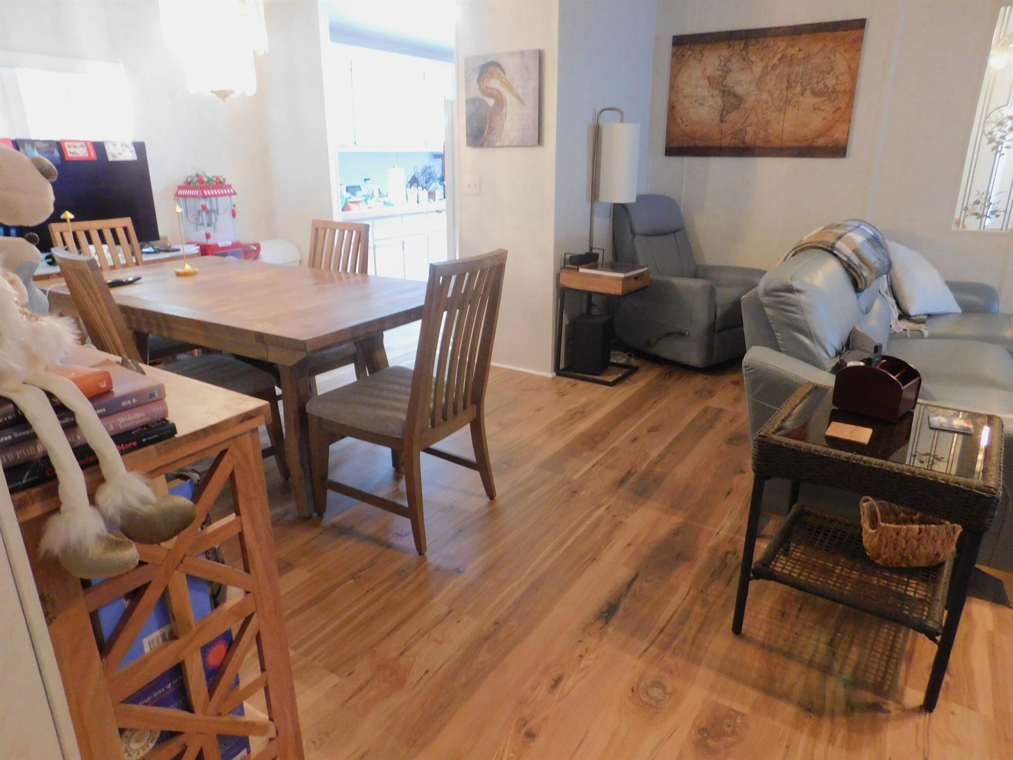 TROPICAL ISLES - Residential