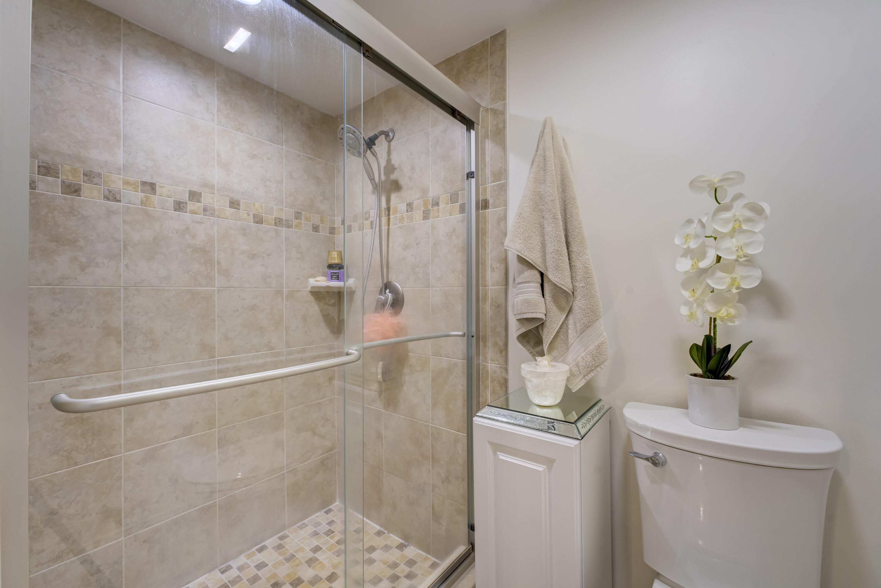 FRENCHMENS LANDING 2 - Residential