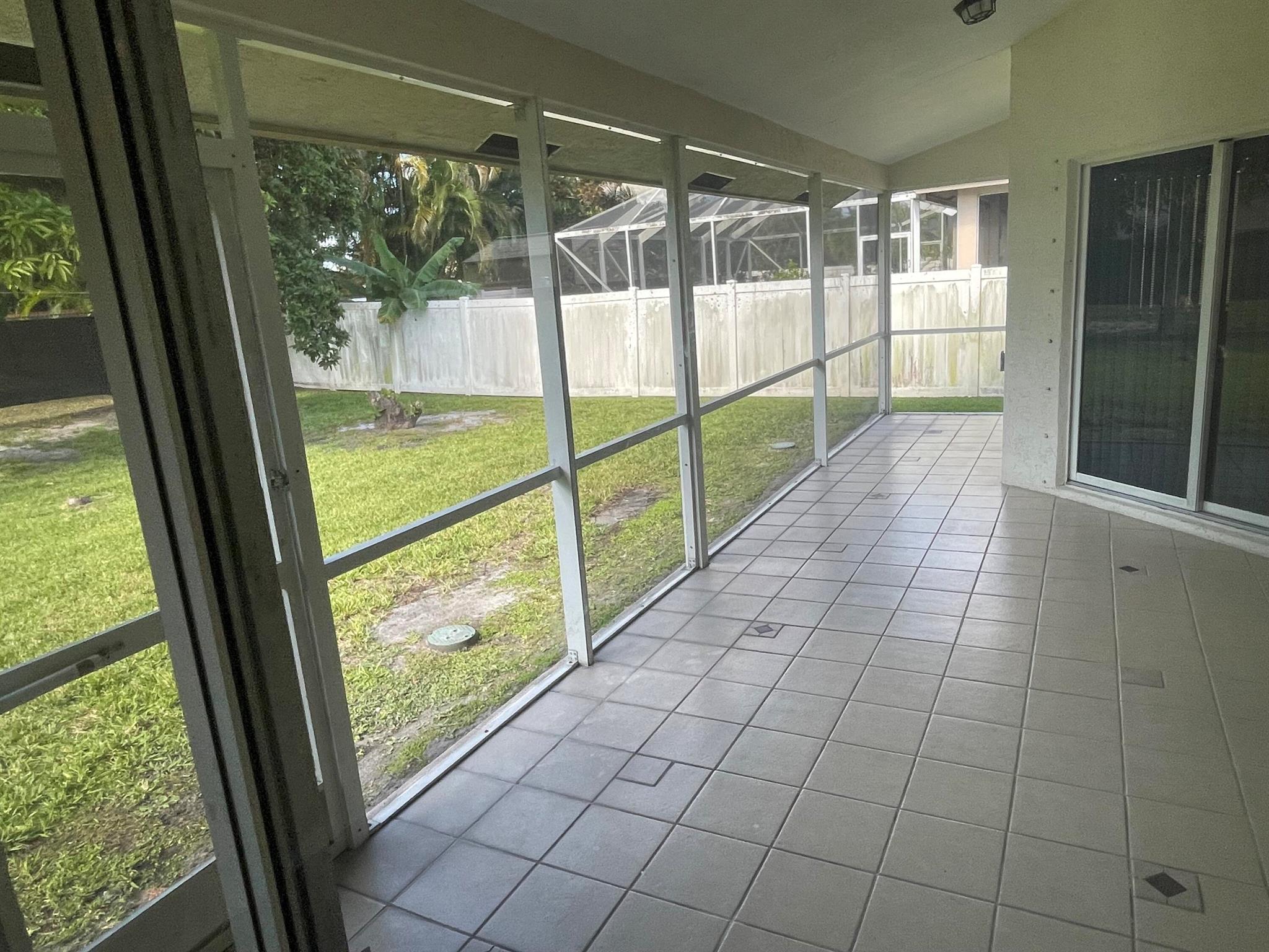 PORT ST LUCIE SECTION 14 - Residential Lease