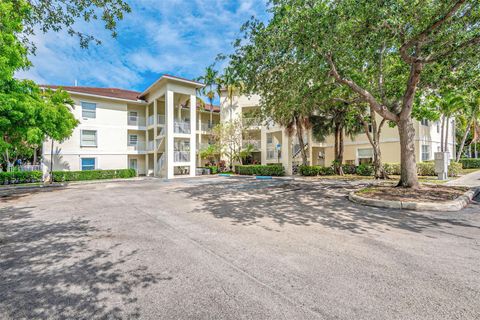 2901 Riverside Dr 102 Coral Springs FL 33065