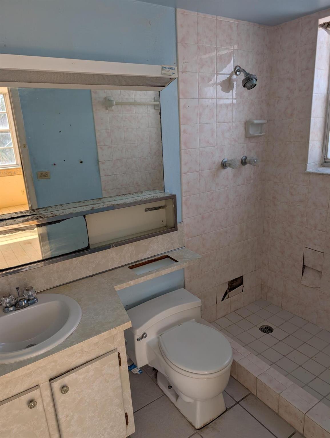 Bayview Towers - Residential