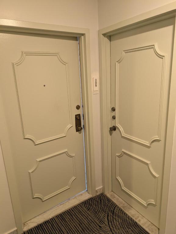 Bayview Towers - Residential