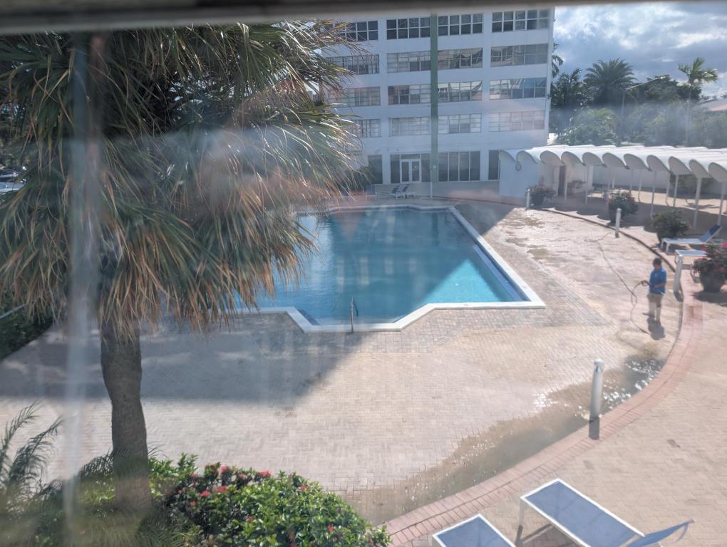 Bayview Towers - Residential