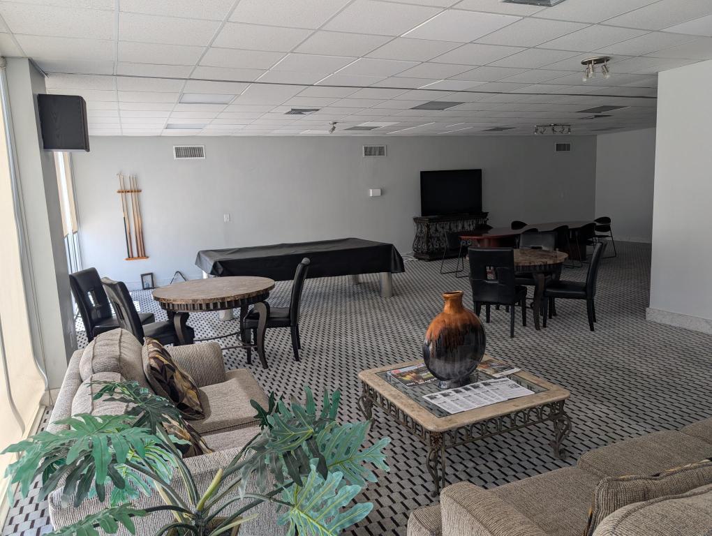 Bayview Towers - Residential