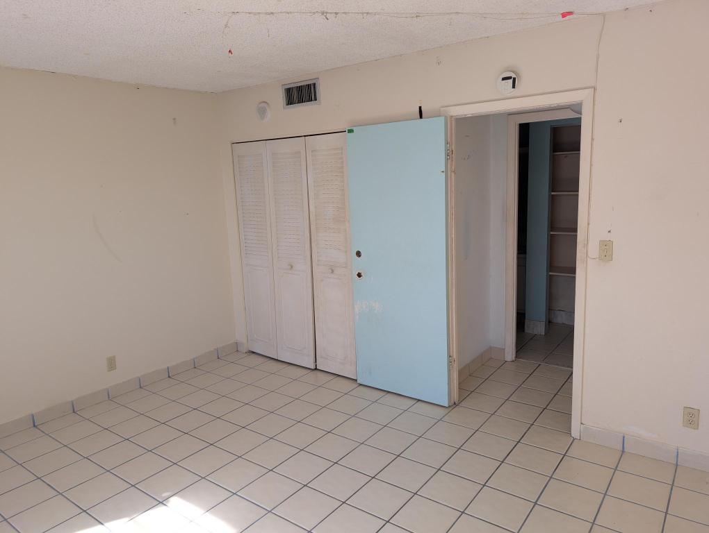 Bayview Towers - Residential