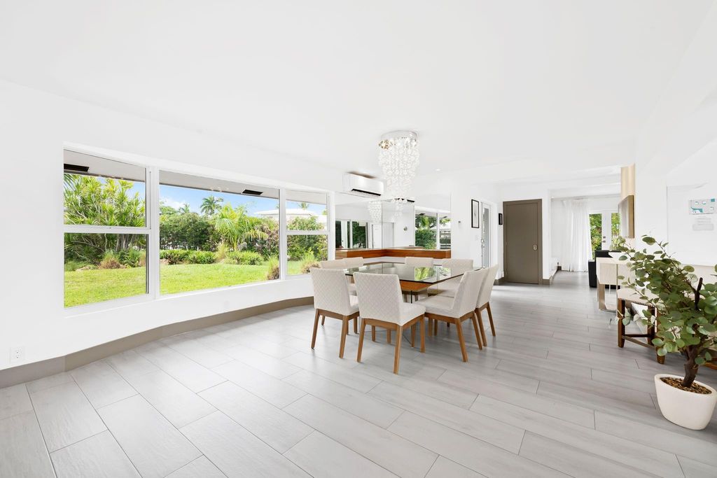 Photo of 2711 Mayan Drive, Fort Lauderdale, FL 33316 (MLS # F10541692)