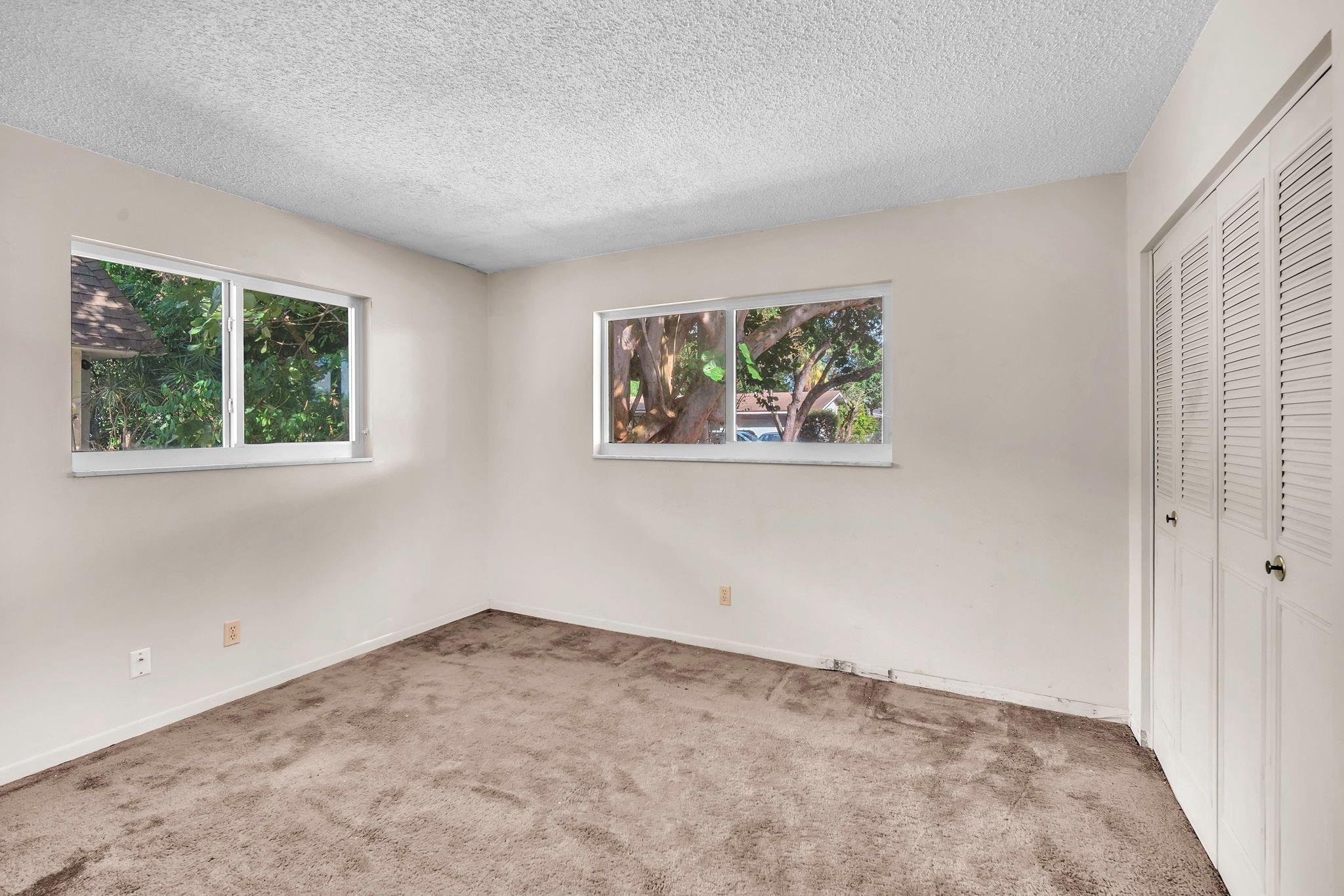 Mirror Lake Estates Sec S - Residential