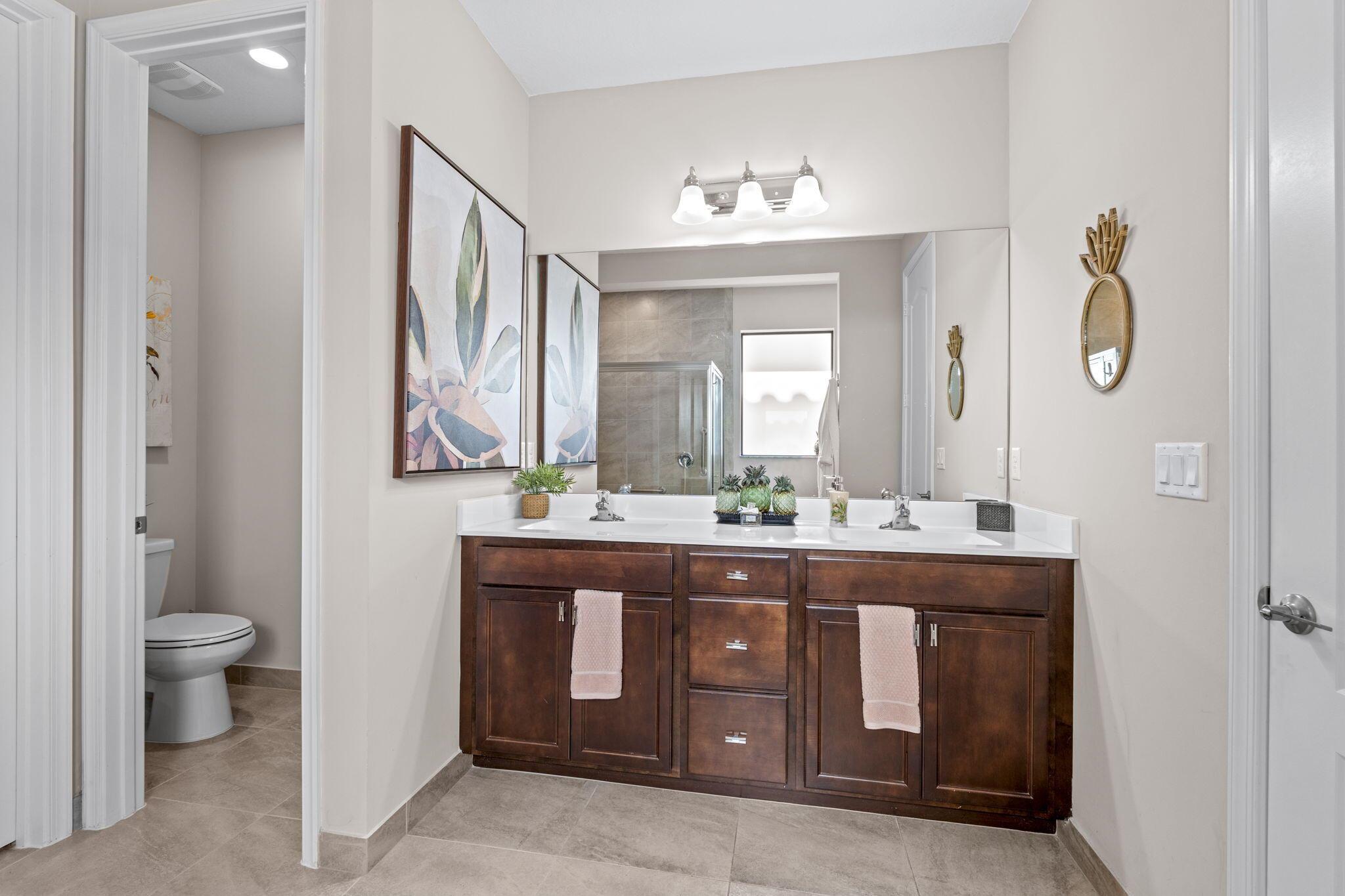 CRESTWOOD NORTH - Residential