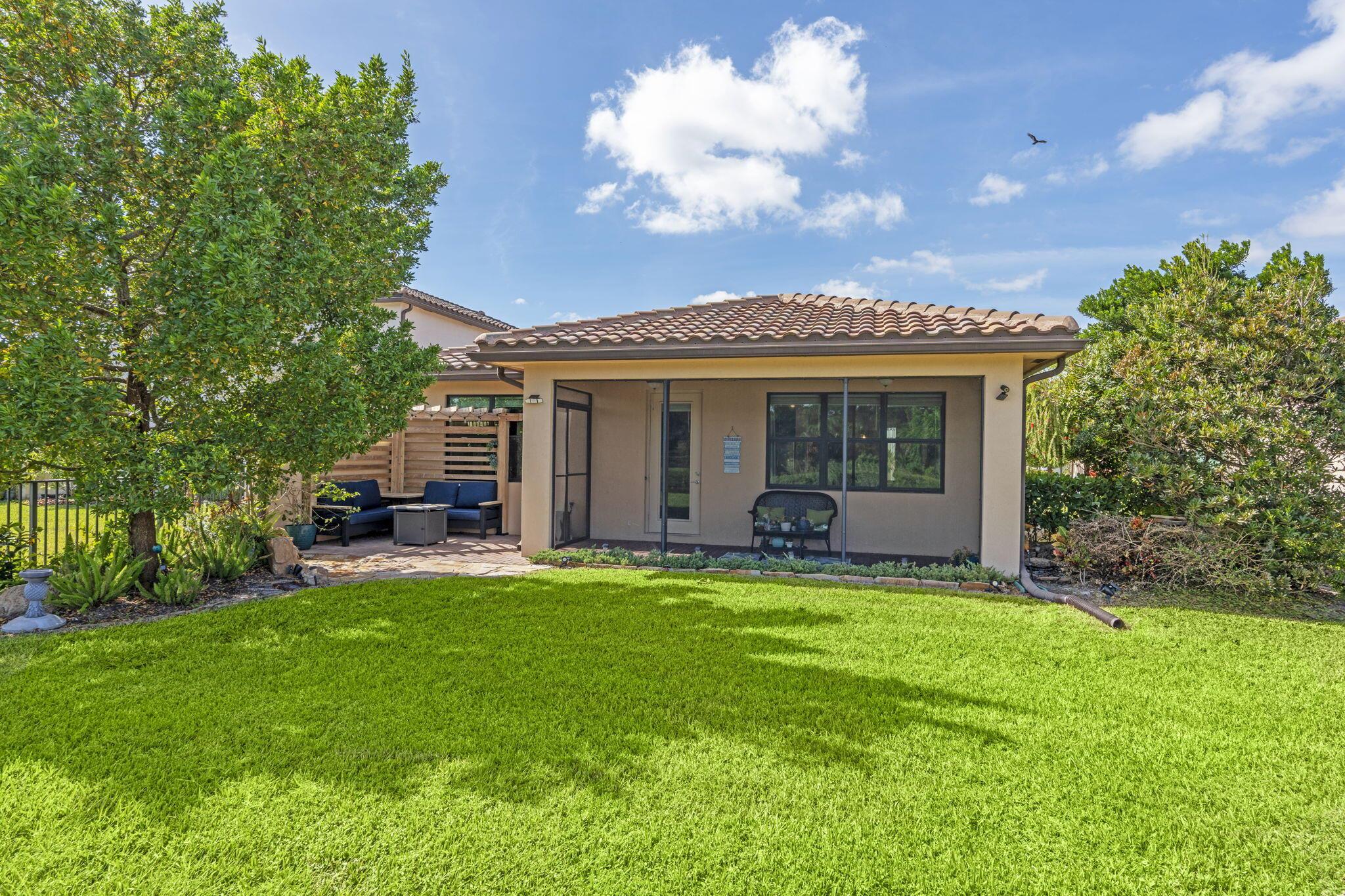 CRESTWOOD NORTH - Residential