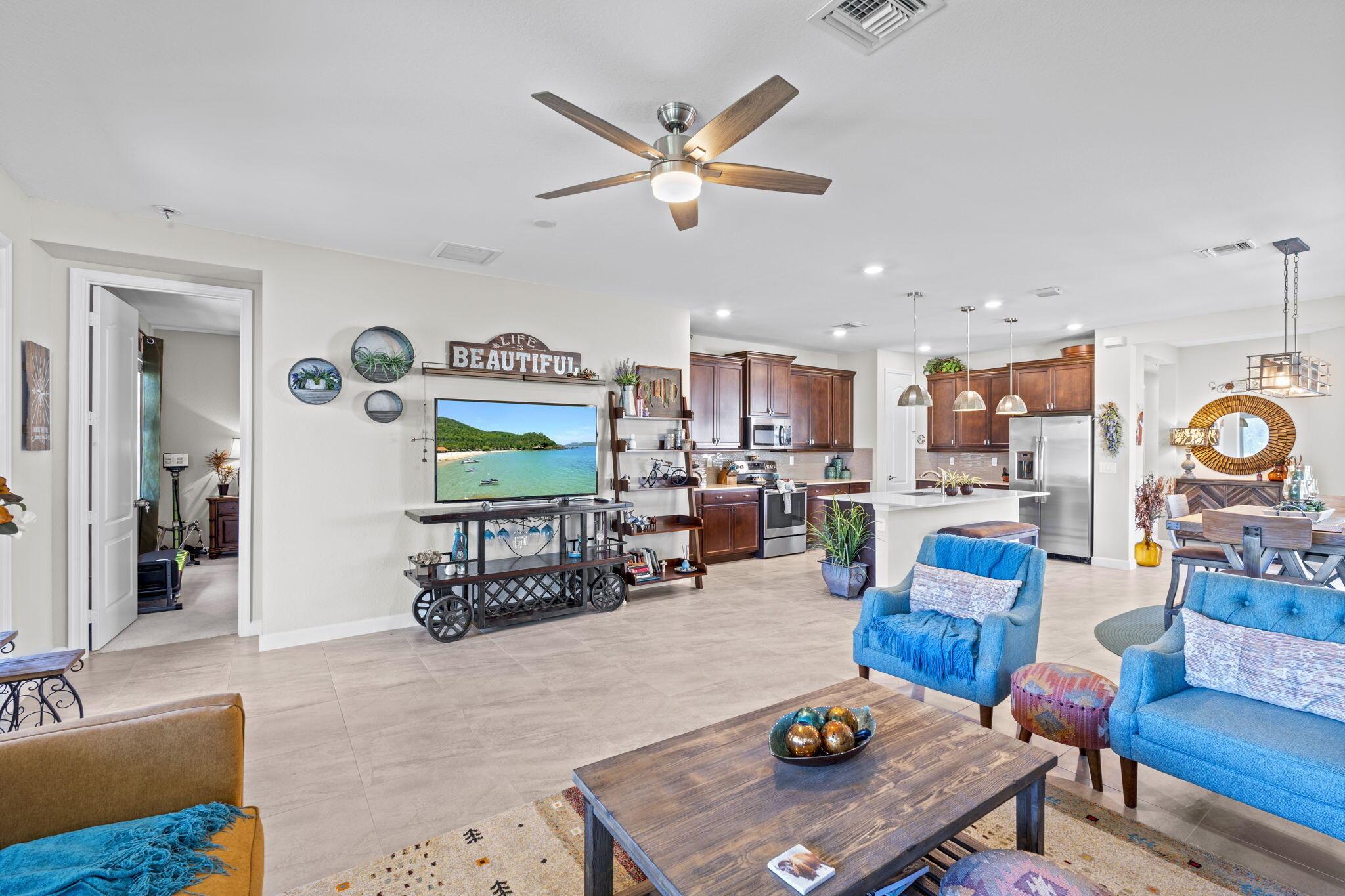 CRESTWOOD NORTH - Residential