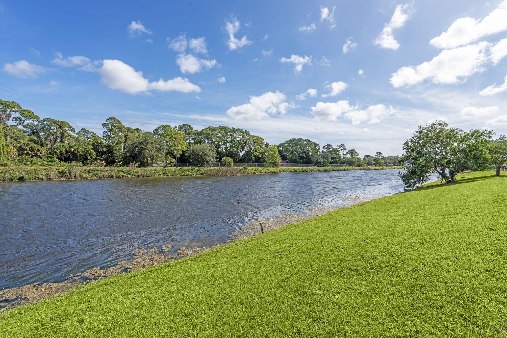 CRESTWOOD NORTH - Residential