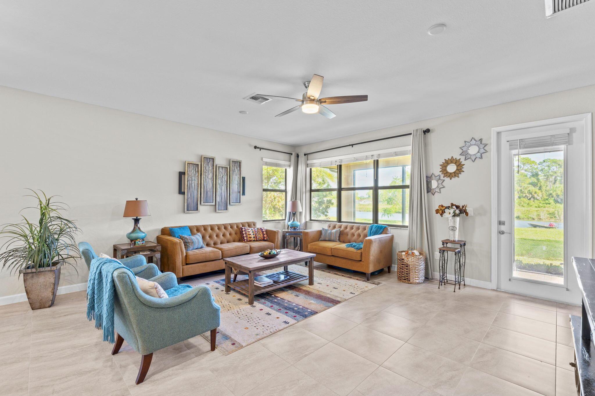 CRESTWOOD NORTH - Residential