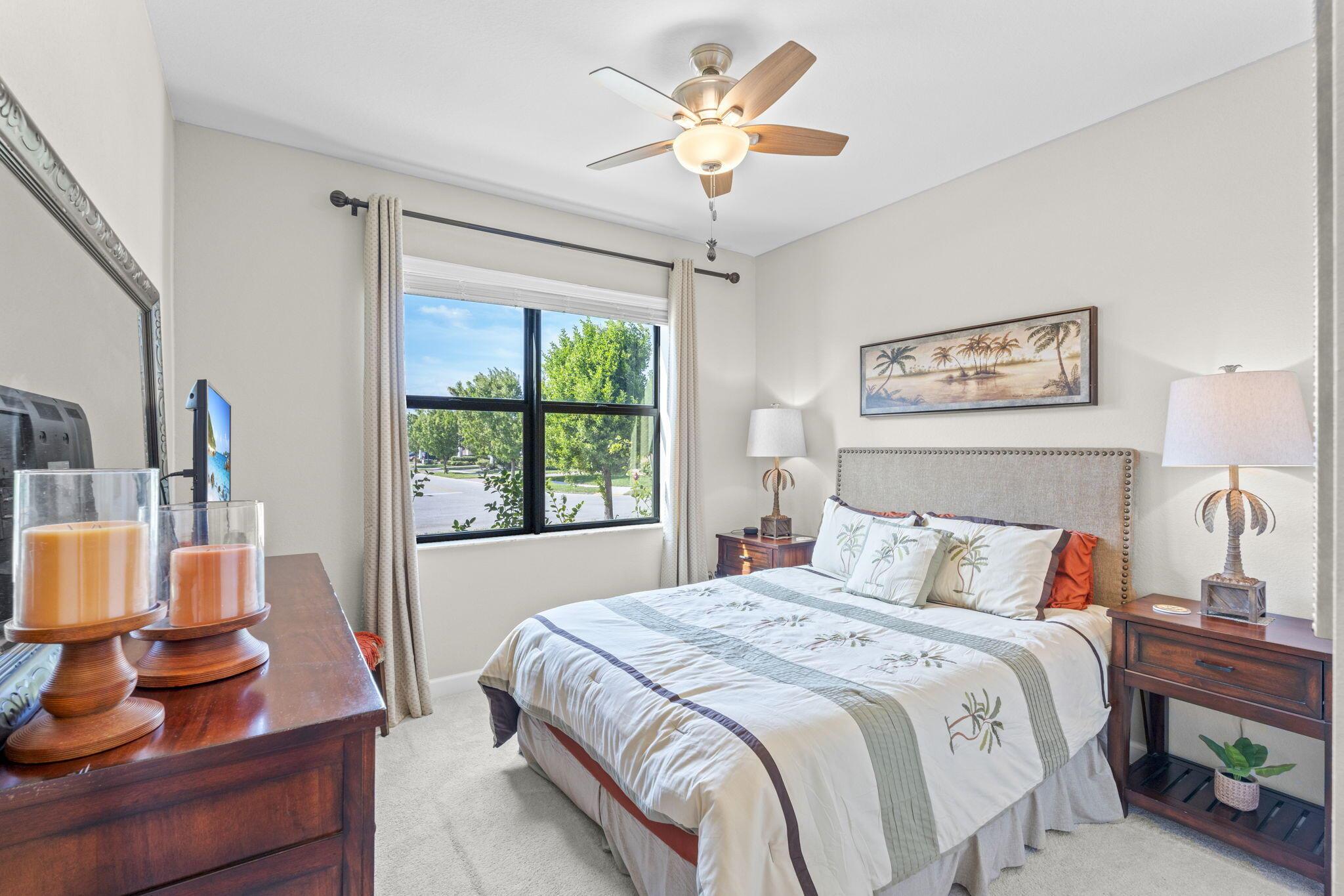 CRESTWOOD NORTH - Residential