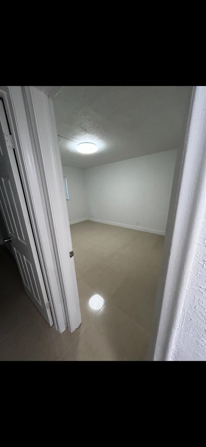 GOLFVIEW OF CORAL SPRINGS - Residential Lease