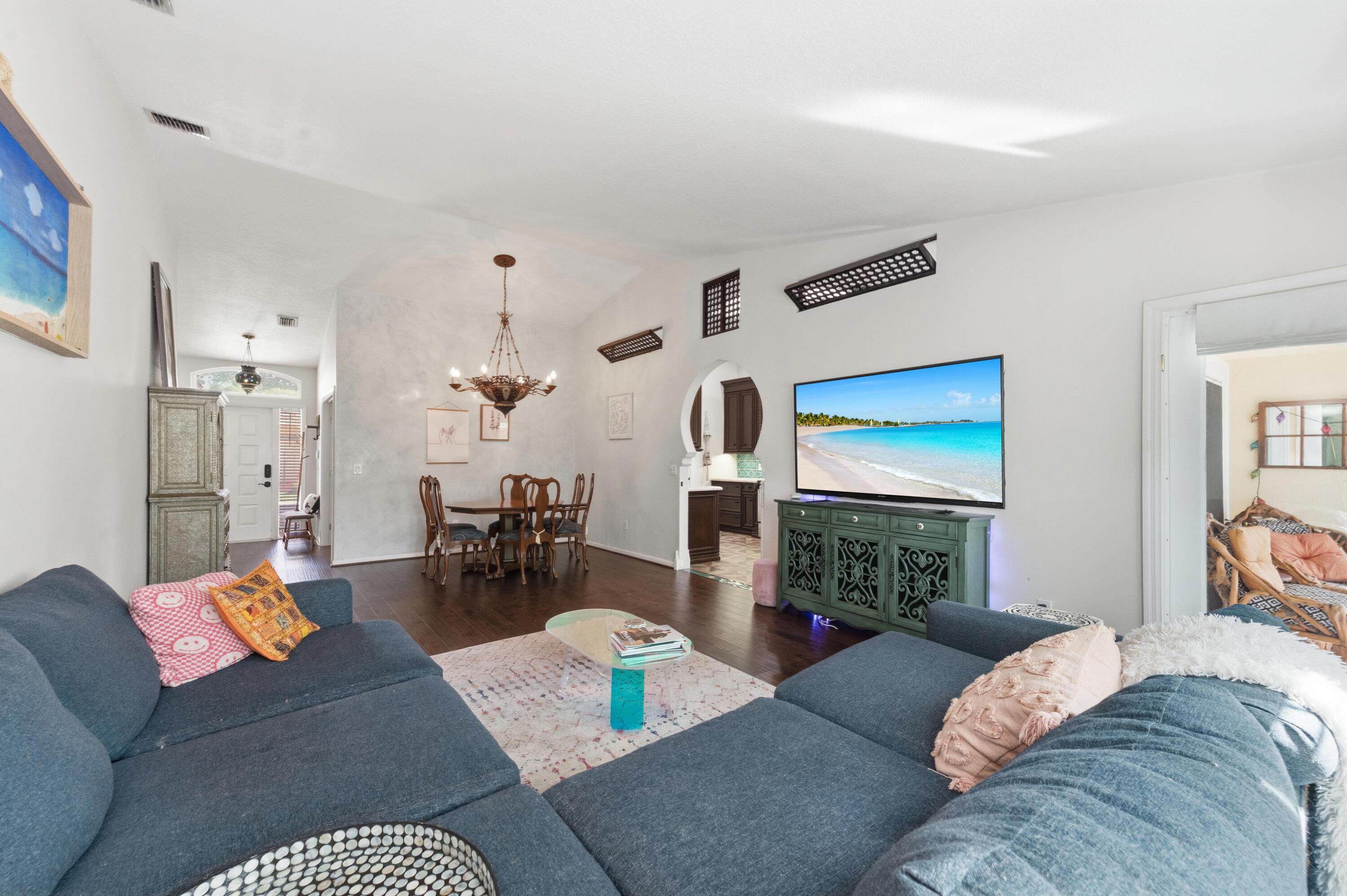 ST TROPEZ AT BOCA GOLF VILLAS CONDO - Residential