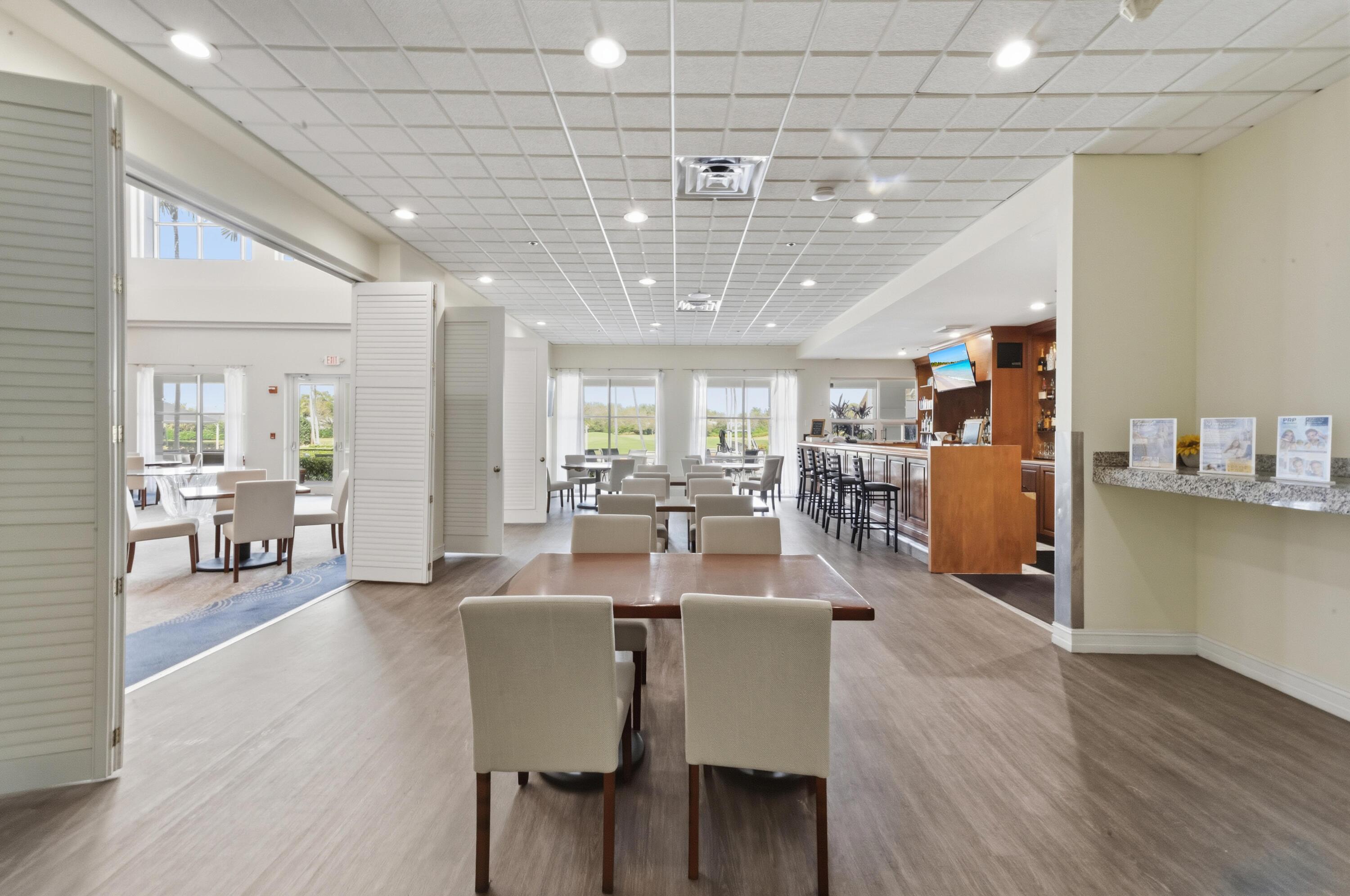 ST TROPEZ AT BOCA GOLF VILLAS CONDO - Residential