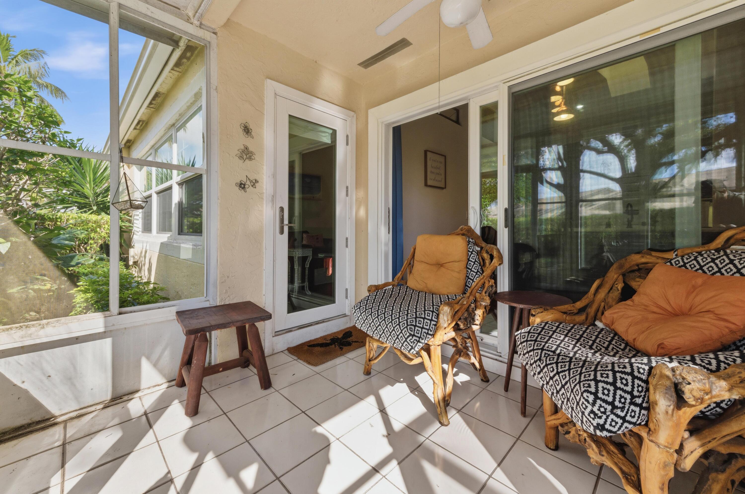 ST TROPEZ AT BOCA GOLF VILLAS CONDO - Residential